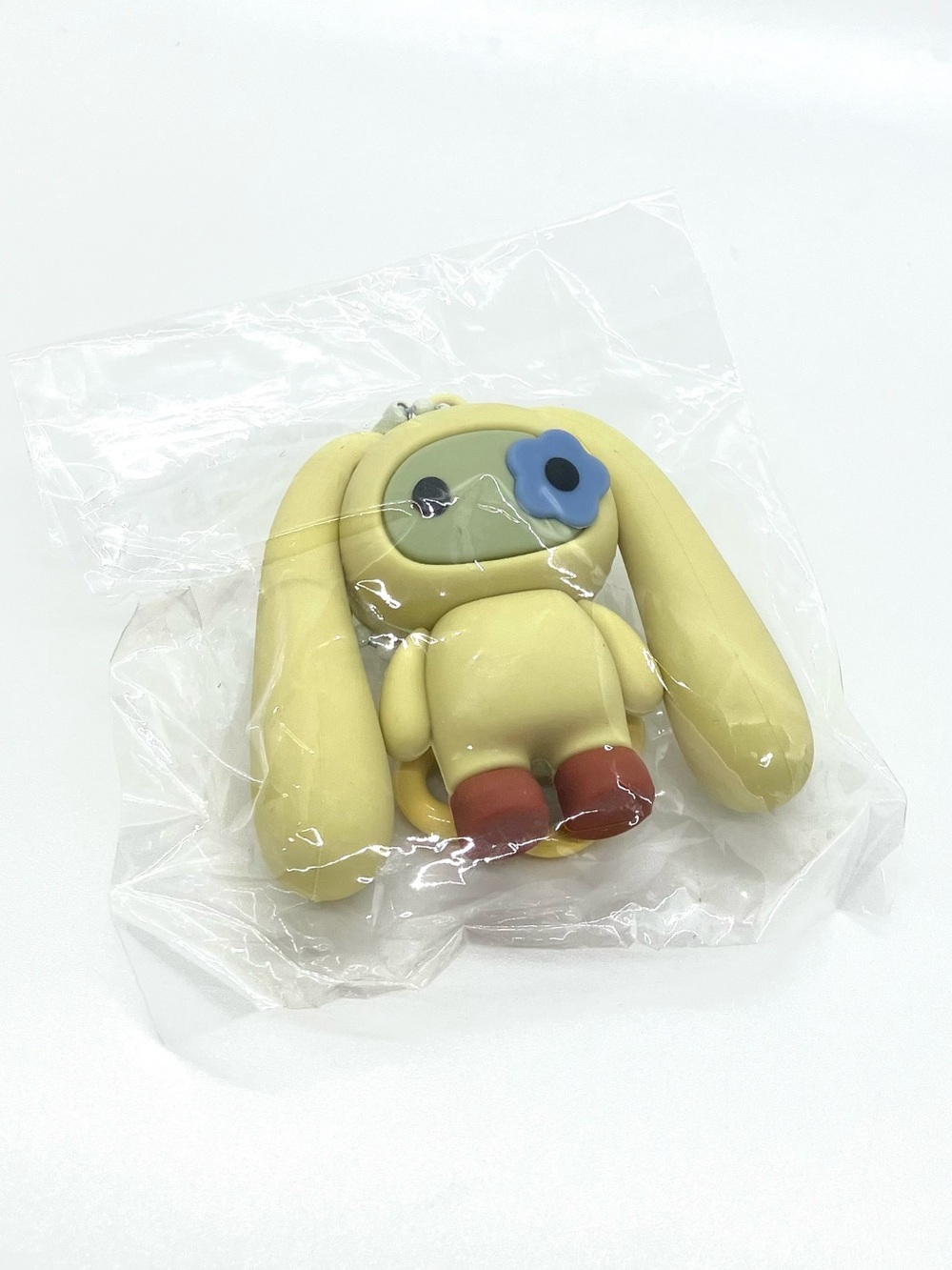 CJ Hendry Juju Silicone Keychain from Juju World, Singapore - Yellow - Picture 5 of 6